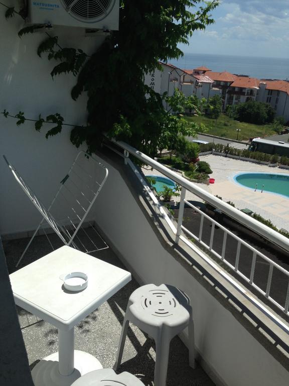 Yanis Guest House Sveti Vlas Δωμάτιο φωτογραφία