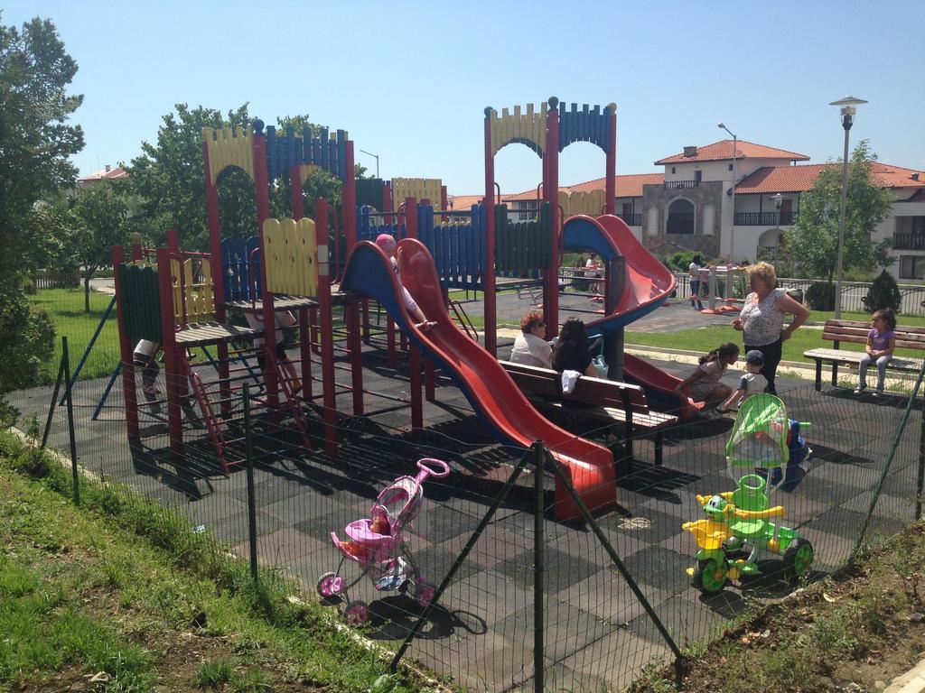 Yanis Guest House Sveti Vlas Εξωτερικό φωτογραφία