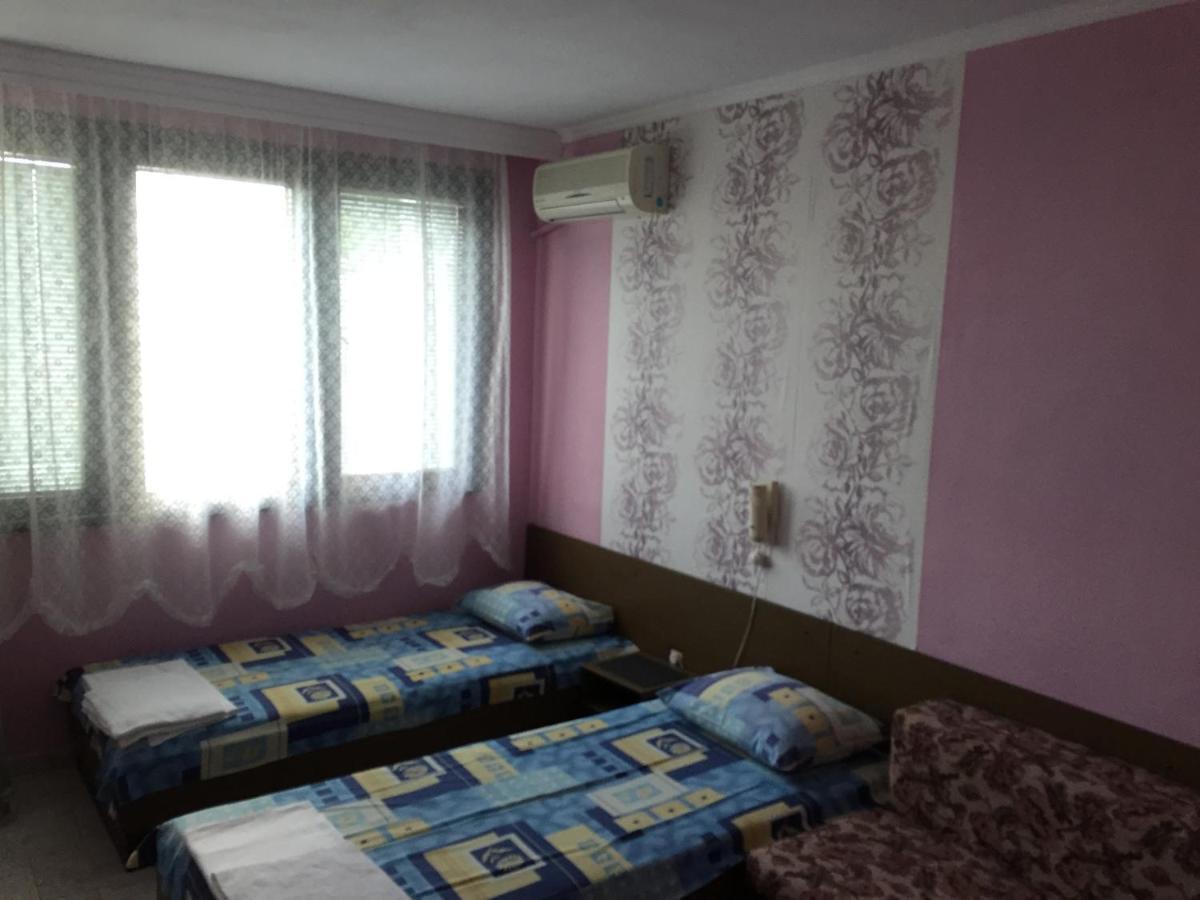 Yanis Guest House Sveti Vlas Δωμάτιο φωτογραφία